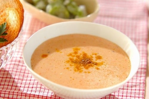 焼きパプリカのスープ