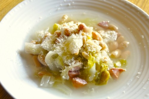 白菜と白インゲン豆のスープ