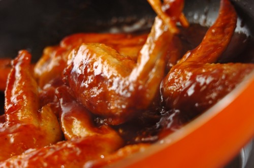 甘辛でやみつきに!韓国風ヤンニョムチキンの作り方2