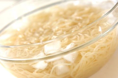 さっぱりツルツル!韓国冷麺の作り方1