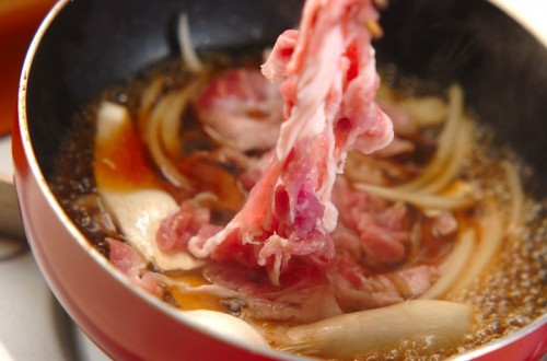 ごはんがすすむ！定番の豚丼 温玉のせ by 近藤 瞳さんの作り方1