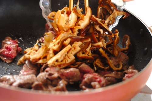 牛肉と春雨の炒め煮の作り方1