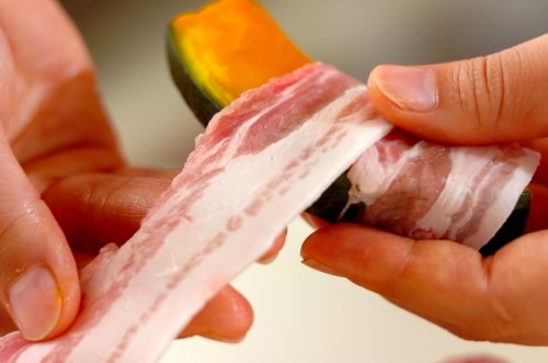 豚肉のカボチャ巻きの作り方1