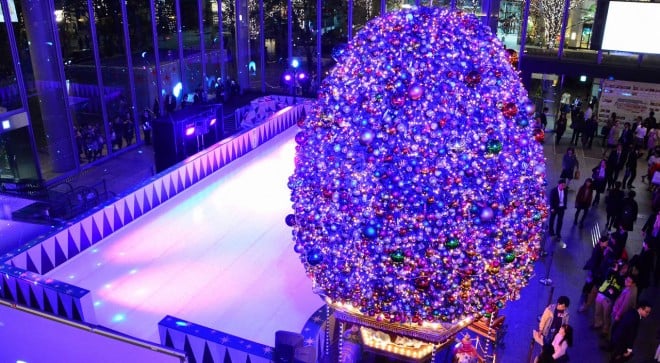 ۂ̓GAiEcjтœWJwMarunouchi Bright Chrismas 2015`ۂ̓Christmas CircusĂ`x