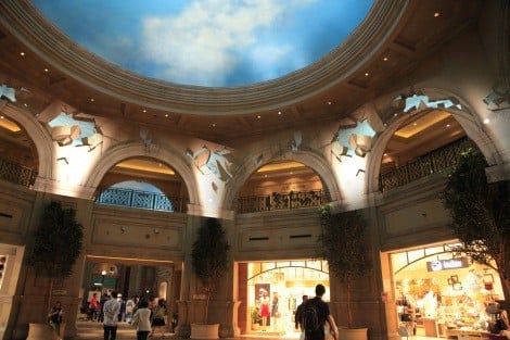 B[iXtH[giE]j́wVenusFort Christmas Projection Mapping 2015uVenus Stariumvx