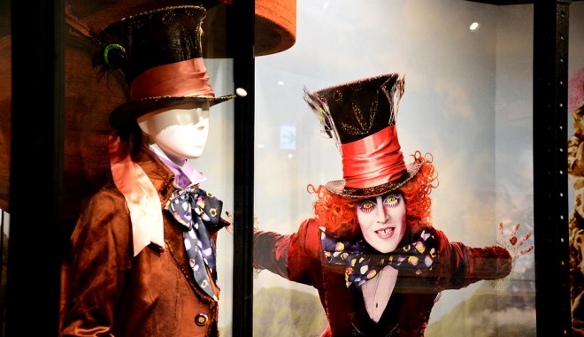 fwAXECE_[h^Ԃ̗xߑ̓W̗lqi615`28܂Łj(C)2016 Disney