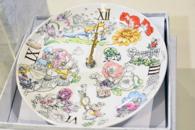 fwAXECE_[h^Ԃ̗xߑ̓W̗lqi615`28܂Łj(C)2016 Disney