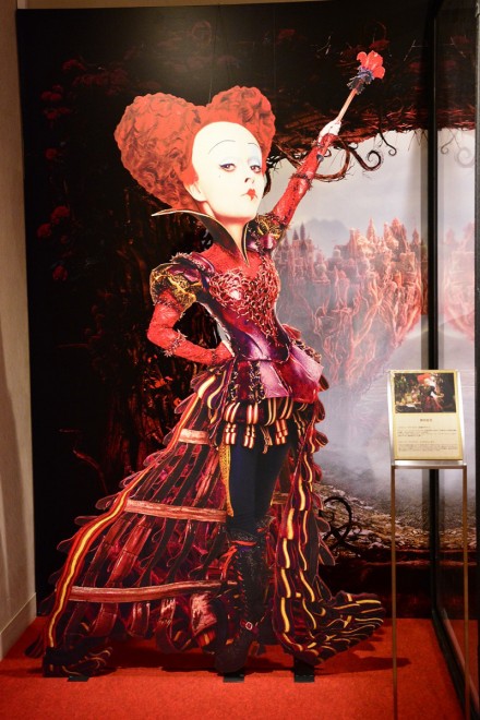 fwAXECE_[h^Ԃ̗xߑ̓W̗lqi615`28܂Łj(C)2016 Disney