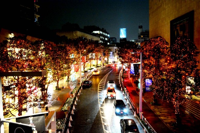 �wRoppongi Hills Artelligent Christmas 2016�x�i�Z�{�؃q���Y�^�����E�`��^12��25���܂Łj