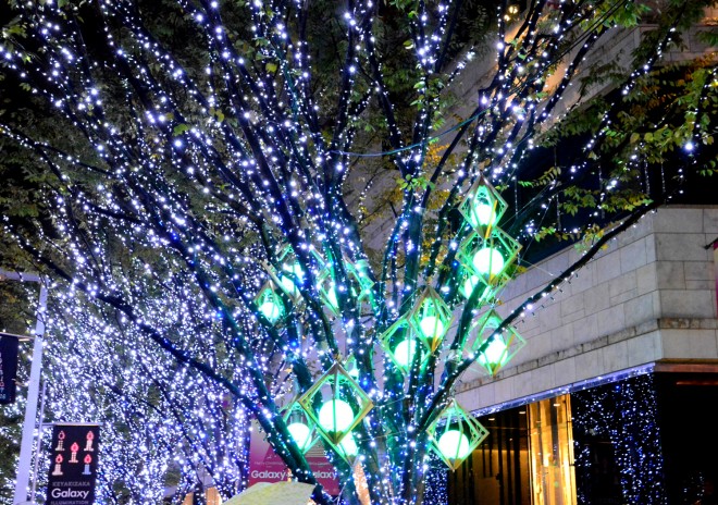 �wRoppongi Hills Artelligent Christmas 2016�x�i�Z�{�؃q���Y�^�����E�`��^12��25���܂Łj