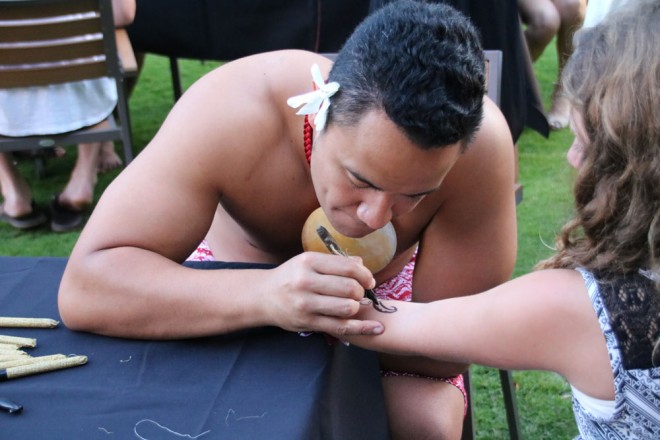 VoꂵG^[eCgV[uJE@AFAEEAbgEAEjvł̓V[̑OɃnC̓`̌邱Ƃ