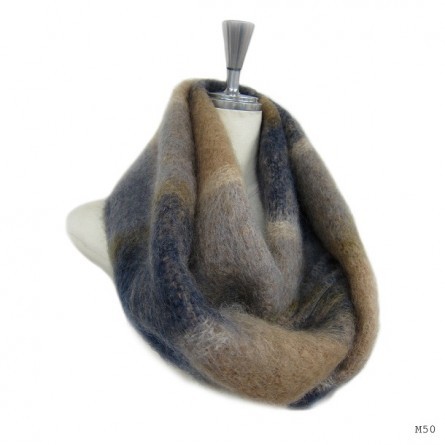 MOHAIR SNOOD^10500