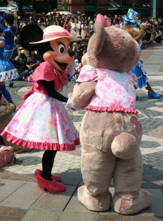 C[X^[ECEj[[NyfBYj[V[z