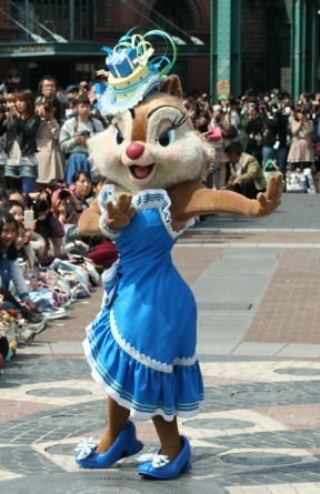 C[X^[ECEj[[NyfBYj[V[z