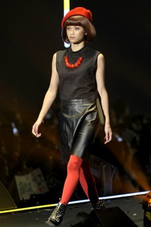 JG{upœoI{镑@yKATE SPADE SATURDAYz