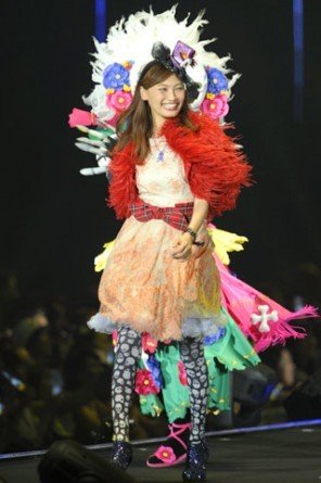 吭@yfBYj[V[ufBYj[nEB[vSTAGEz