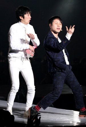 V[NbgQXgƂēoꂵNON STYLE