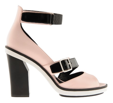 yCHARLES  KEITH 2015 Summer Capsule Collectionz