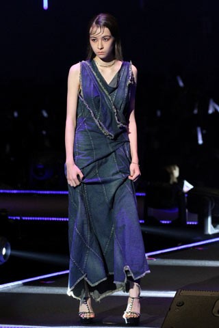 �yTGC SPECIAL COLLECTION�z