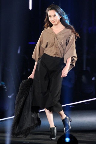 �yFLOVE�z�͖k���F�q