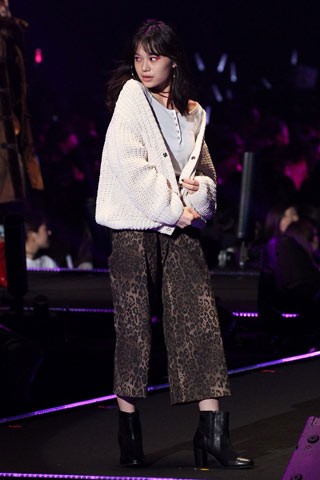 �yFIG��VIPER�z���q�q