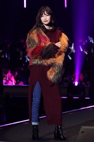 �yFIG��VIPER�z�R�{�\�j�A