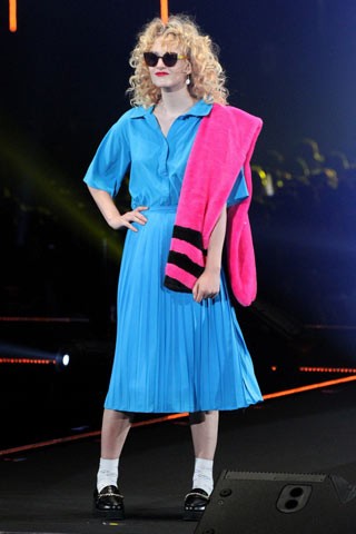 �yPUNYUS�~OWNDAYS�zCAILIN HILL