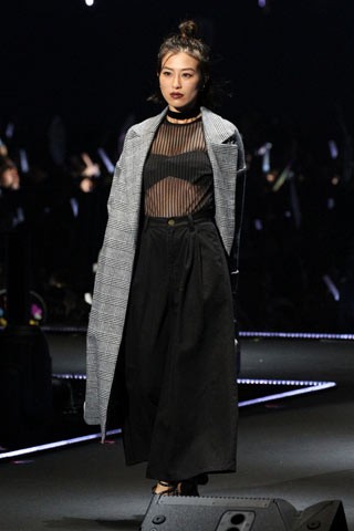 �yMURUA�z�R�{�D��