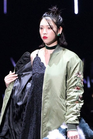 �yMURUA�z�O�g�ʉ�