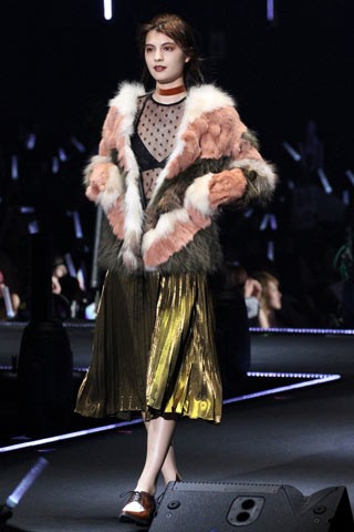 �yMURUA�z�}�M�[