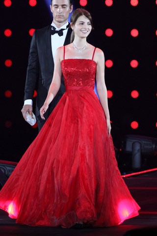 �ySHISEIDO STAGE�z�}�M�[