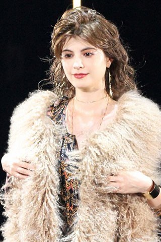 �yUngrid�z�}�M�[