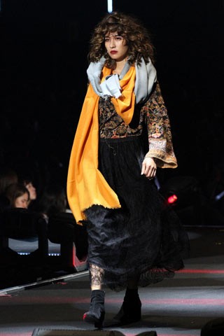 �yUngrid�z�L�����S�q