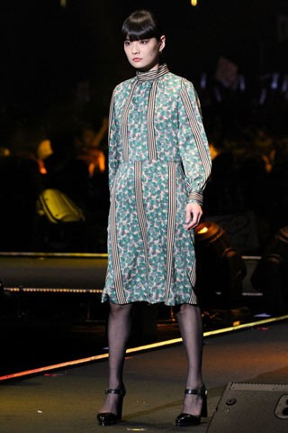 �yBanner Barrett�z�H����