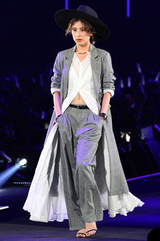 �yDRWCYS�z���u��