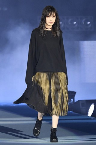 �yBershka�z�������肳