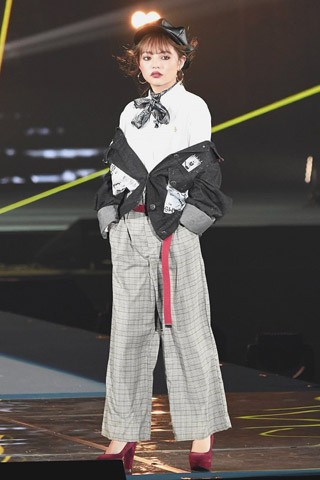 �ySPINNS�z�g�ؐ獹�s