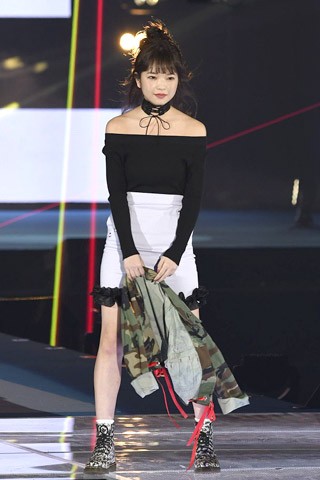 �ySPINNS�z�c����߁i�߂��߂�j