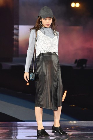 �yNYLON JAPAN�~EVRIS3���N�z�������j�J