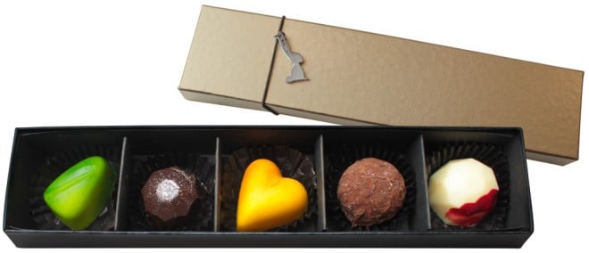 wv~AVR 5 sakexiōiF1944~j^irina