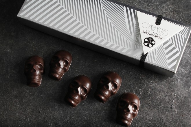 wVAXJxiōiF1296~j^COMPARTES