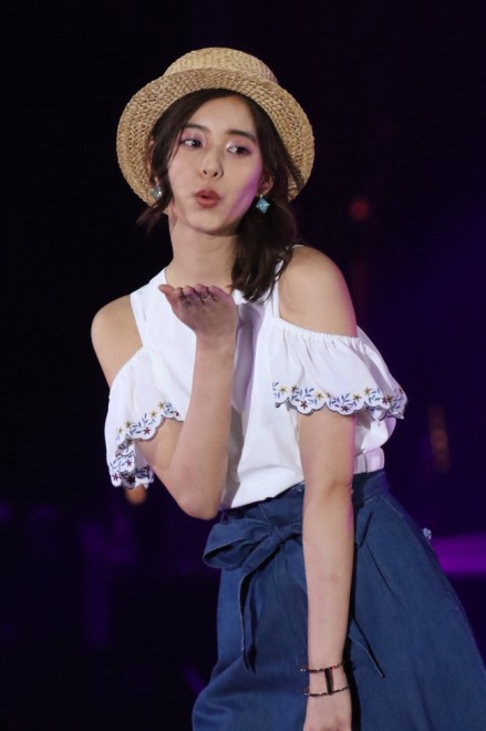 ynon-no~tittyCo.zVؗDq