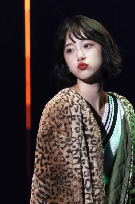 xށiT؍46j^uLOWRYS FARMv