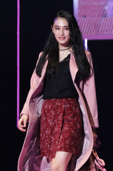 仉q^uBE RADIANCEv