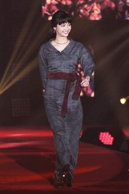 VD^non-nouTwo Facesv