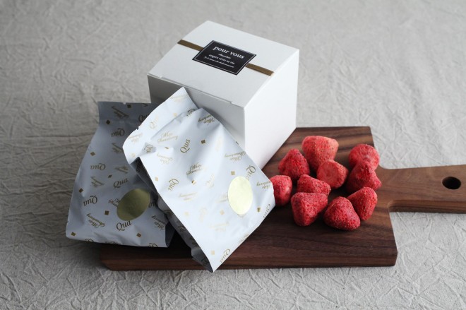 yFBA`RȒjɁzt[YhCɃzCg`Rݍ܂svcH`RBڂɂAƂԂȂZNg<a href= https://www.angers-web.com/Form/Product/ProductDetail.aspx?shop=&pid=120199 target= _blank ><b>wzCg`R/`R/t[YhCx</b></a>iō1080~jON