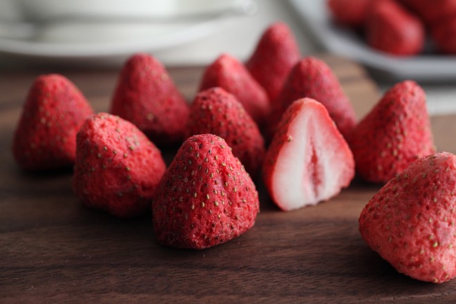 yFBA`RȒjɁzt[YhCɃzCg`Rݍ܂svcH`RBڂɂAƂԂȂZNg<a href= https://www.angers-web.com/Form/Product/ProductDetail.aspx?shop=&pid=120199 target= _blank ><b>wzCg`R/`R/t[YhCx</b></a>iō1080~jON