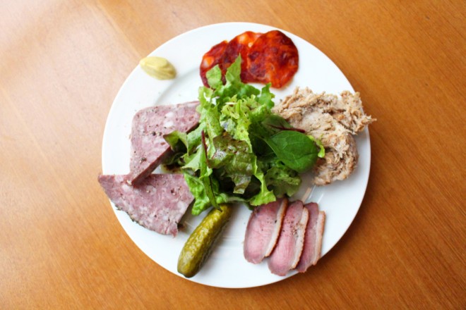 usadaki deliiT_LfjṽfBi[j[wVLg[荇킹x