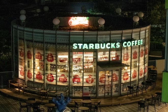 X^õCgAbvX܁uNX}X P[L C~l[Vv@ꏊFX^[obNX R[q[uh[VeB N[AXv@JÊԁF111i؁j`124i΁j@_ԁF16:00`24:00