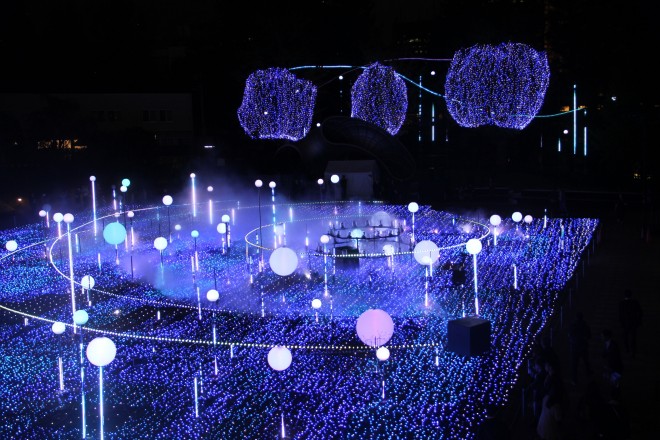 LȎŐLɍLFԂC[WC~l[VuX^[CgK[f2018v@ꏊF~bh^E@JÊԁF 1113()`1225()@_ԁF17:00`23:00